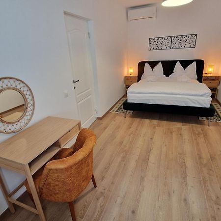 Maximus Apartments Sighişoara Buitenkant foto