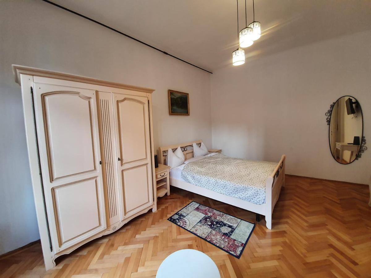 Maximus Apartments Sighişoara Buitenkant foto