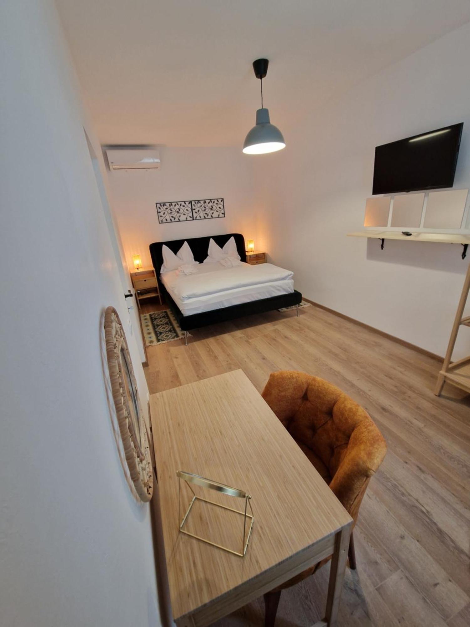 Maximus Apartments Sighişoara Buitenkant foto